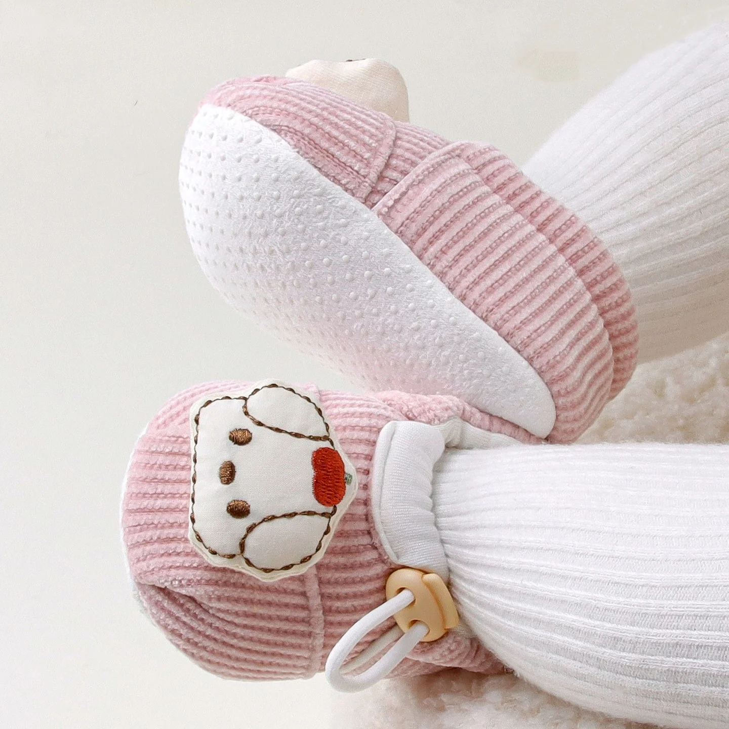 الوليد حذاء طفل للفتيات الفتيان ربيع الخريف الدافئة الكرتون موضة الأولى مشوا المضادة للانزلاق لينة وحيد الرضع حذاء طفل صغير 0-1Y