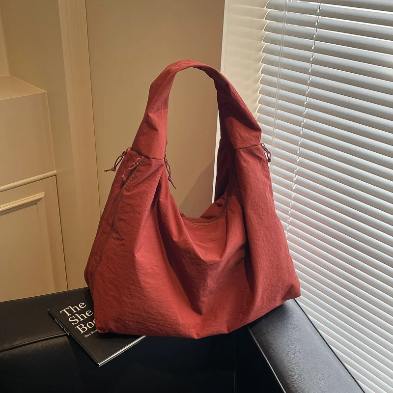 

Fashion High Quality Women Hobo Bag New Casual Solid Color Nylon Shoulder Bag Large Capacity Multi Pocket Tote Bag