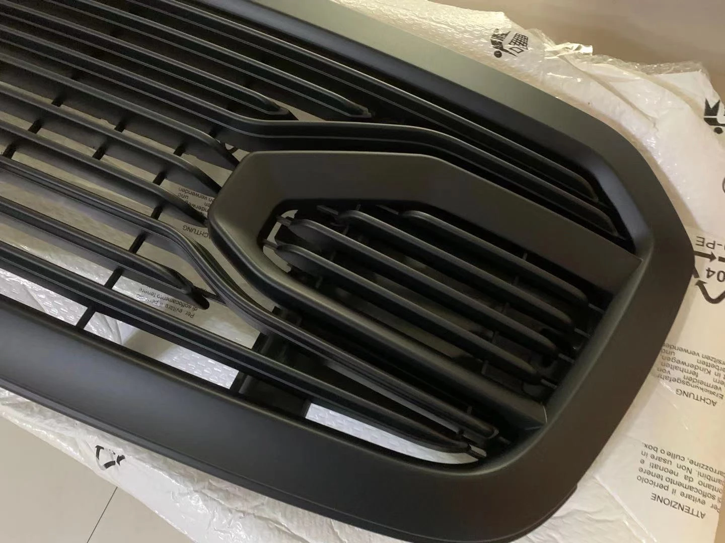 شوايات سباق شواية أمامية متوسطة عالية الجودة ABS كاملة ذات نوعية جيدة كروم مناسبة لدودج رام 1500 2013-2018 #6