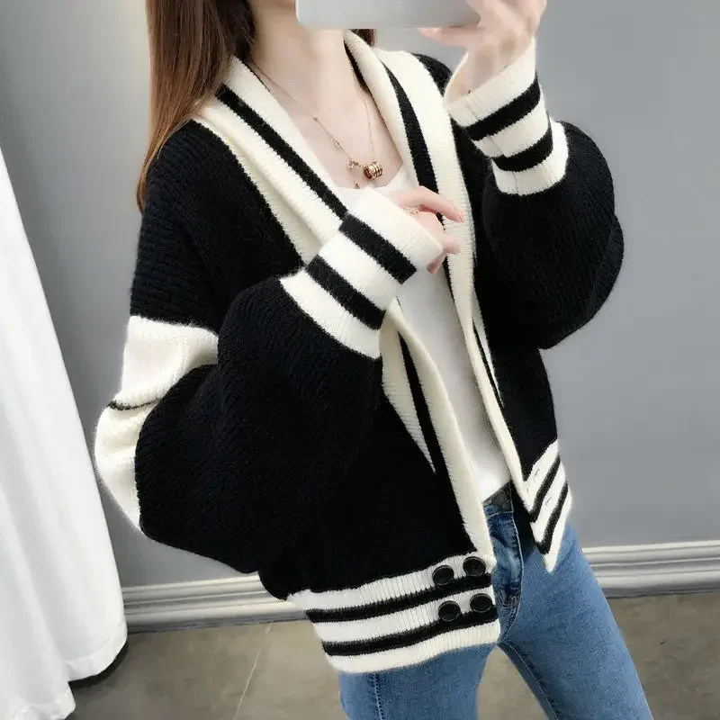 2024 Women\'s Autumn Winter New Loose Cardigan Coats Female Long Sleeve Sweater Jackets Ladies Striped Knitted Outerwear Z543