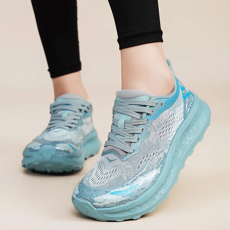 Men's Running Shoes Race Couple Trainer Shoes Cushioning Breathable Off-road Non-Slip Outdoor Mesh Sneakers Luxury shoes Fashion