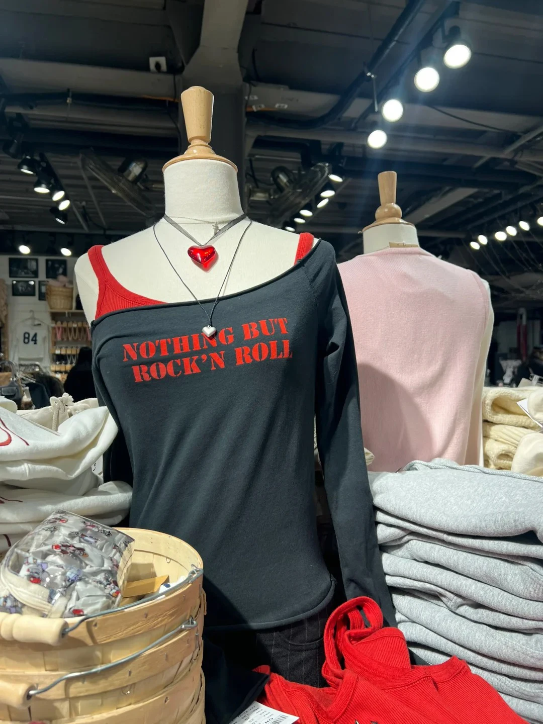 Letter Print Slim T-shirts Women Streetwear Cotton Slash Neck Raw Trim Long Sleeve Tops Vintage Preppy Style Simple Tees Y2K New