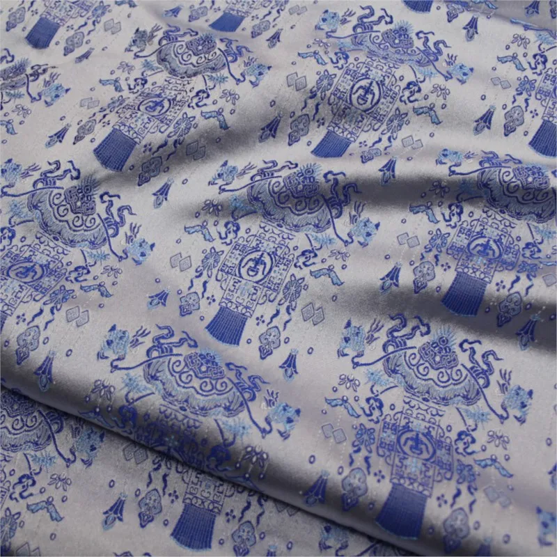 

Chinese-style cheongsam children's clothing Hanfu fabric decorative jacquard brocade silk lantern
