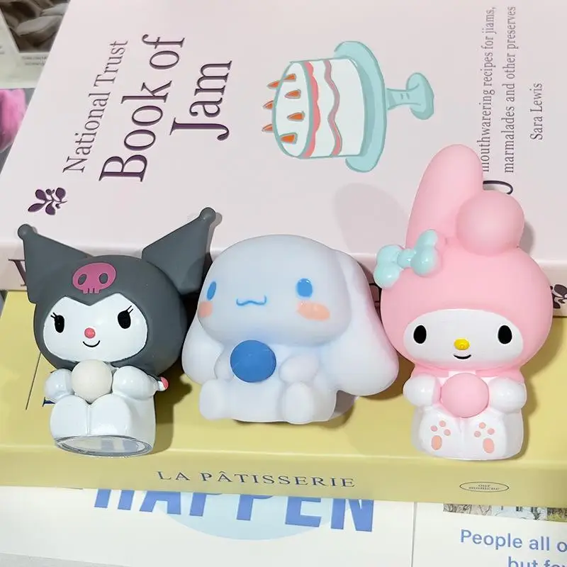 

Sanrio Bubble Blowing Figurine Set Kuromi Cinnamoroll Cute Cartoon Character Resin Statues Kawaii Desktop Decoration Accessory