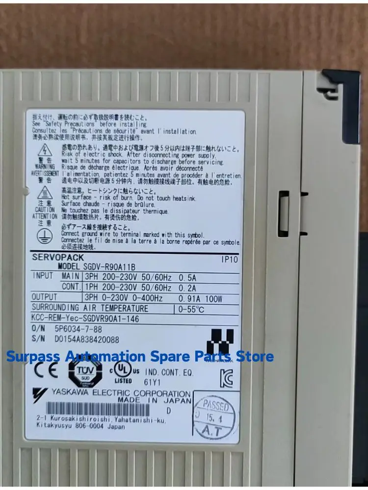 Second-hand SGDV-R90A11B servo driver 100W, fully functional after testing