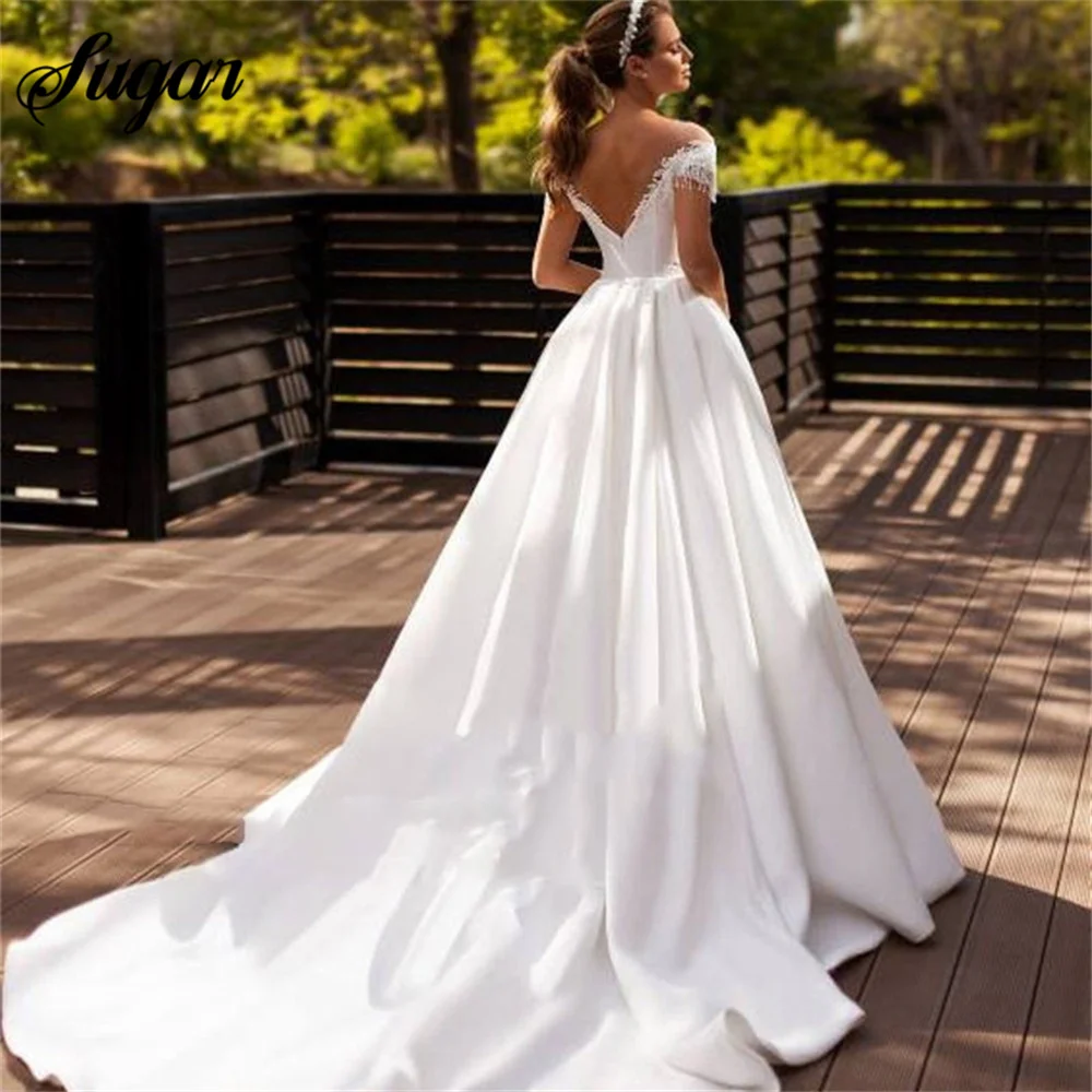 Robe de mariée princesse avec appliques en dentelle perlée, ligne A, longue traîne, tenue de soirée au dos, quelle que soit la robe de mariée