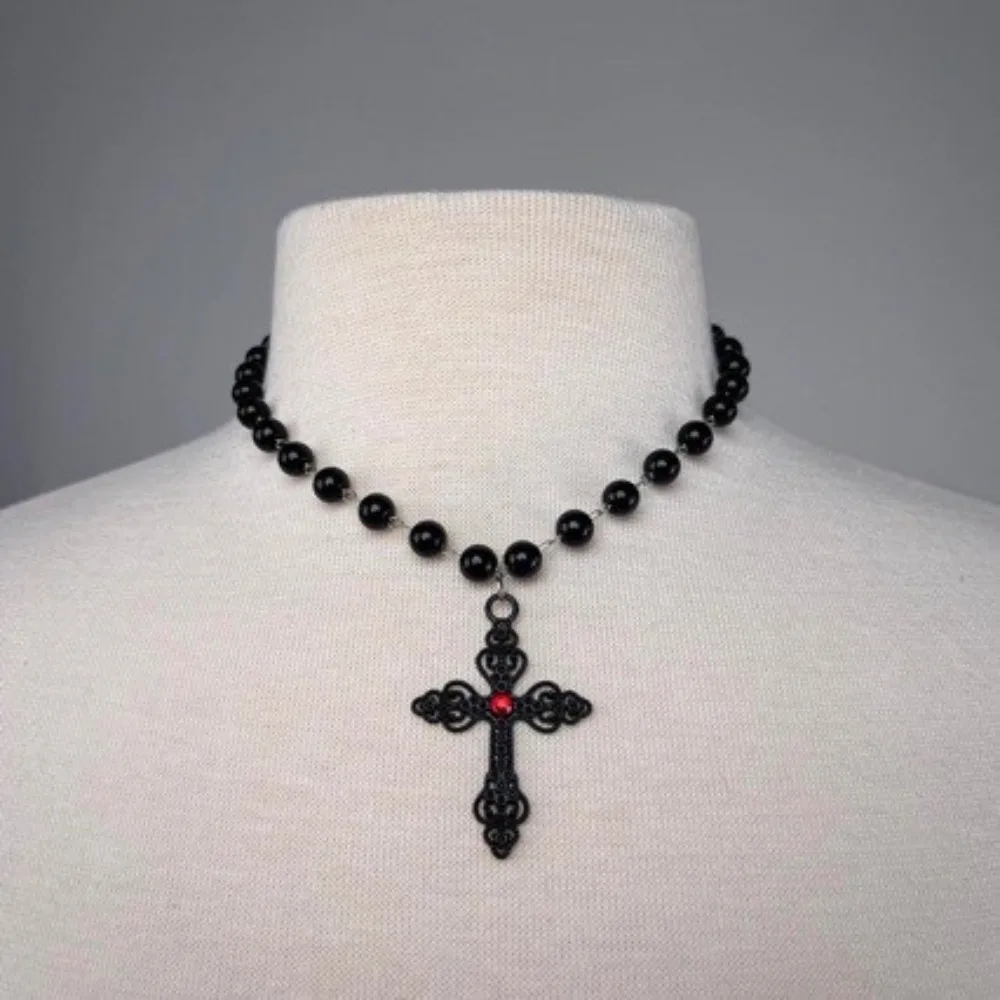 Temperament Trendy Inlay Red Zircon Black Hollowed-out Cross Pendant Necklace for Women Gothic Dark Halloween Party Jewelry Gift