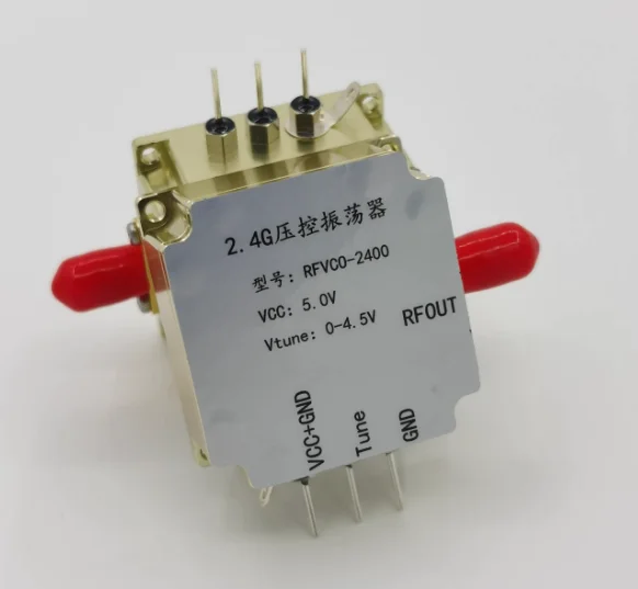 Генератор с управлением по напряжению 2,4G Радиочастотный микроволновый модуль Источник сигнала подметания частоты VCO, Источник сигнала с управлением по напряжению