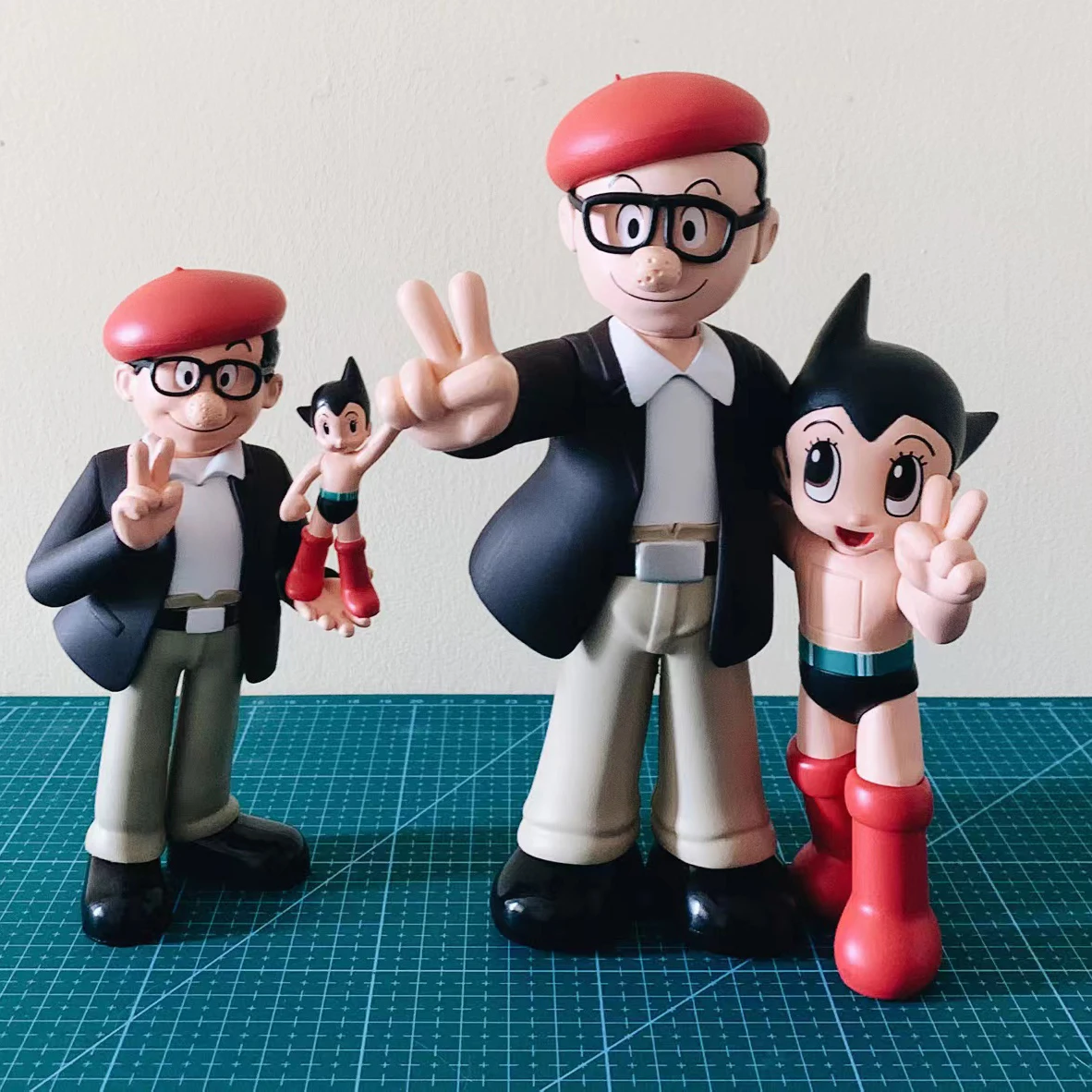 Original Astro Boy Author Author Tezuka Osamu 90th Anniversary Commemorative Handmade Trendy Toy Doll Decoration Children Gift