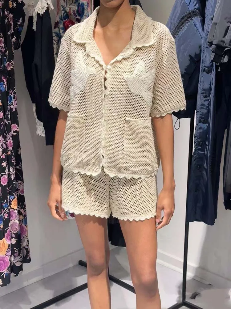 Top in cotone per donna Primavera Estate Casual Ricamo all'uncinetto Camicia a maniche corte con risvolto scavato Camicette abbottonate