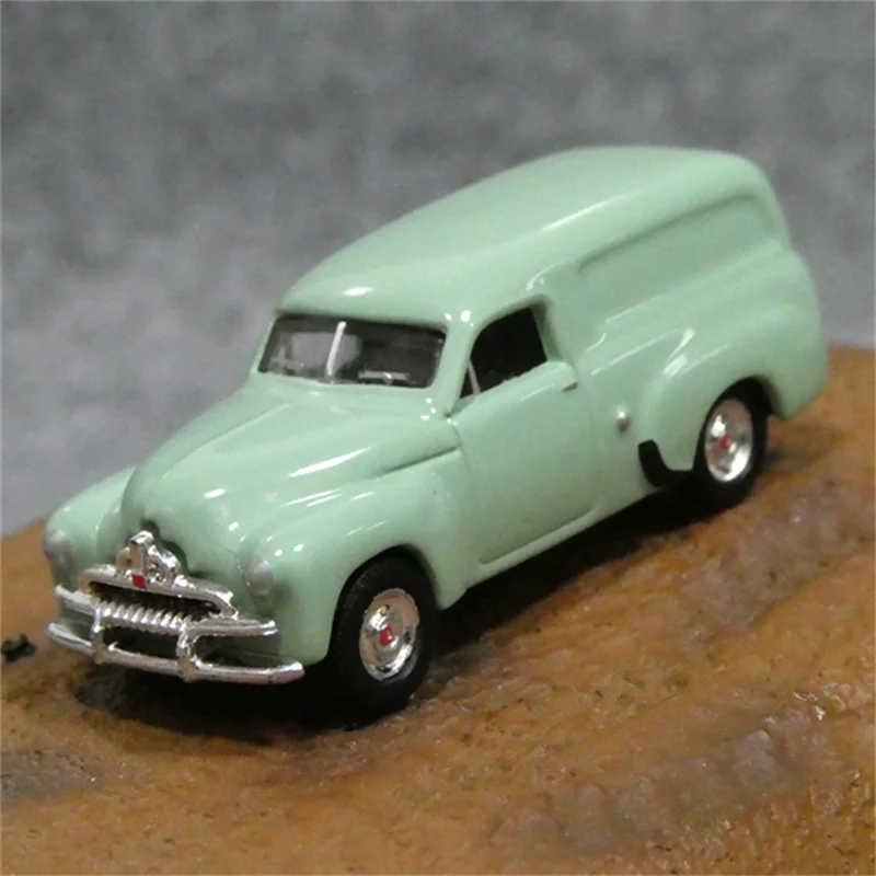 1/87 HO Scale Alloy Car Model 1954 FJ Panel Van Model Train Scene Miniature Collection Sand Table Landscape