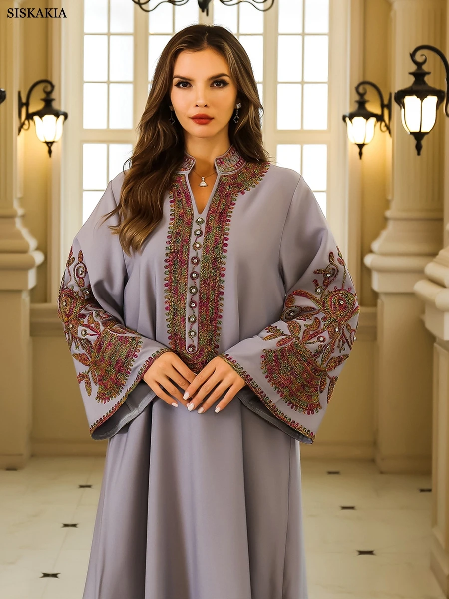 Siskakia Fashion Muslim Dubai Woman’s abayas Embroidery V-Neck Long Dresses Moroccan Islamic Robe Turkish Bandana Arab Clothing