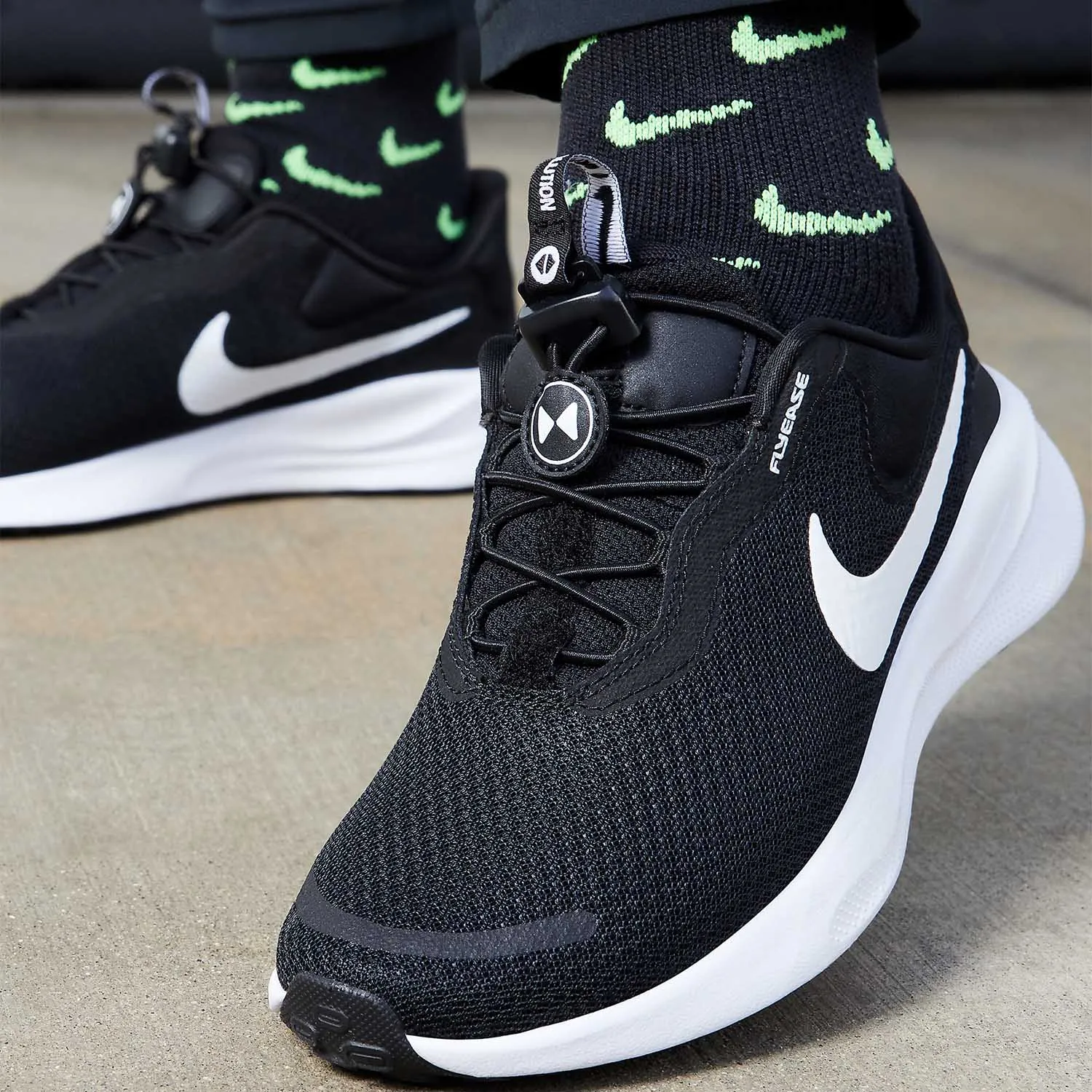 

Оригинальные женские кроссовки Nike REVOLUTION 7, с мягкой подкладкой FN7999-001