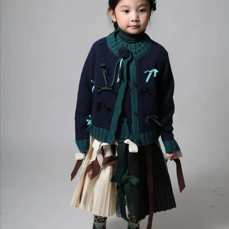 خمر نمط فتاة زهرة القوس متماسكة سترة نصف تنورة مجموعة 2025 الشتاء الخريف اليدوية سترة للفتيات محبوك Cardgan مطوي #3