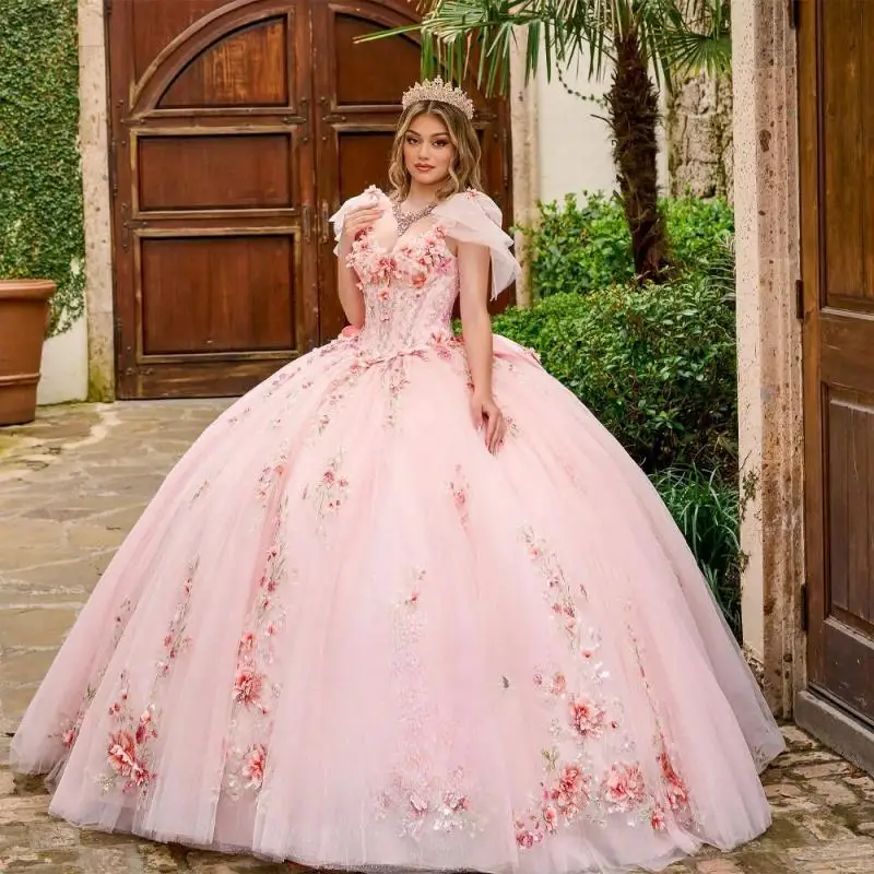 

Exqiusite Quinceanera Dress with Appliques Cloak Bowknot Spaghetti Straps Royal Train Princess Ball Gown Made To Order