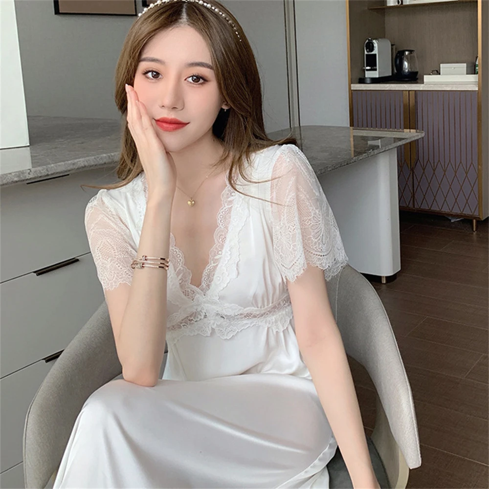 Women\'s Sexy Nightgowns Hollow Lace Short Sleeves Sleepwear Ice Silk Long Nightdress Summer New Lingerie Large Size Homewear