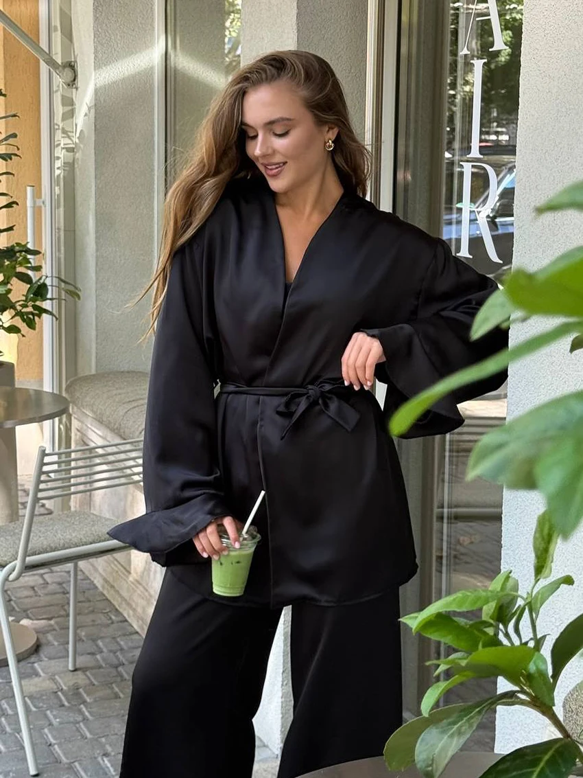 Marthaqiqi الشتاء الإناث قمصان النوم دعوى طويلة الأكمام رداء مثير الخامس الرقبة منامة الدانتيل يصل ملابس النوم السراويل عارضة النساء ملابس خاصة مجموعة