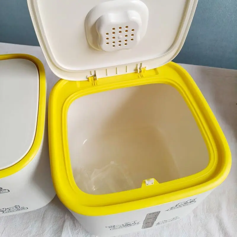 الشمال Sle محكم الرطوبة برهان تخزين أغذية الحيوانات الأليفة بويت صندوق حديد تخزين الحاويات ل s والكلاب للأغراض العامة