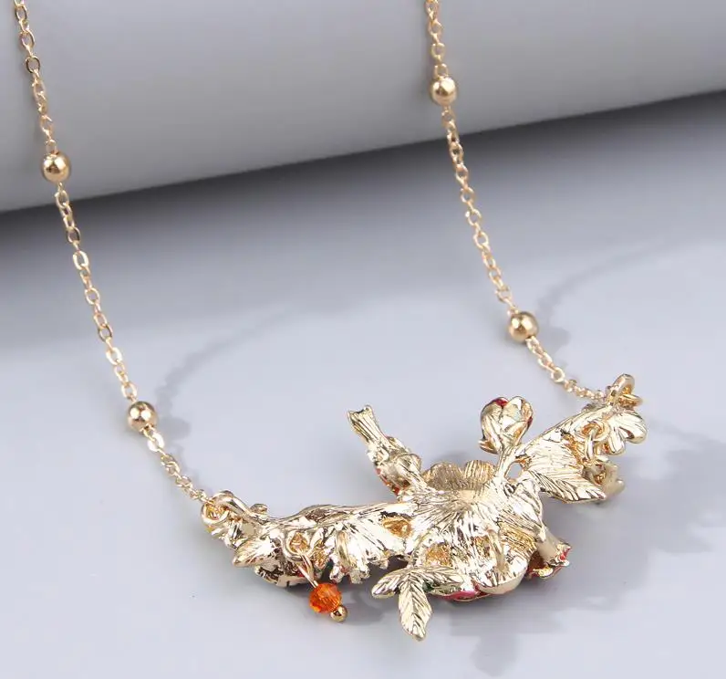 New Boho Collier Femme Fashion Necklace for Women Short Design Enamel Flower Choker Statement Jewelry Gift