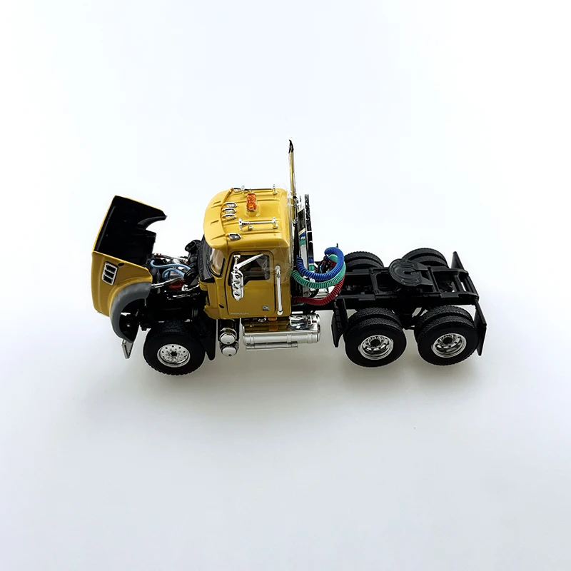 First Gear 1:50 Scale Diecast Alloy MACK Truck Towing Head Toys Cars Model Classic Adult Collection Souvenir Gift Static Display