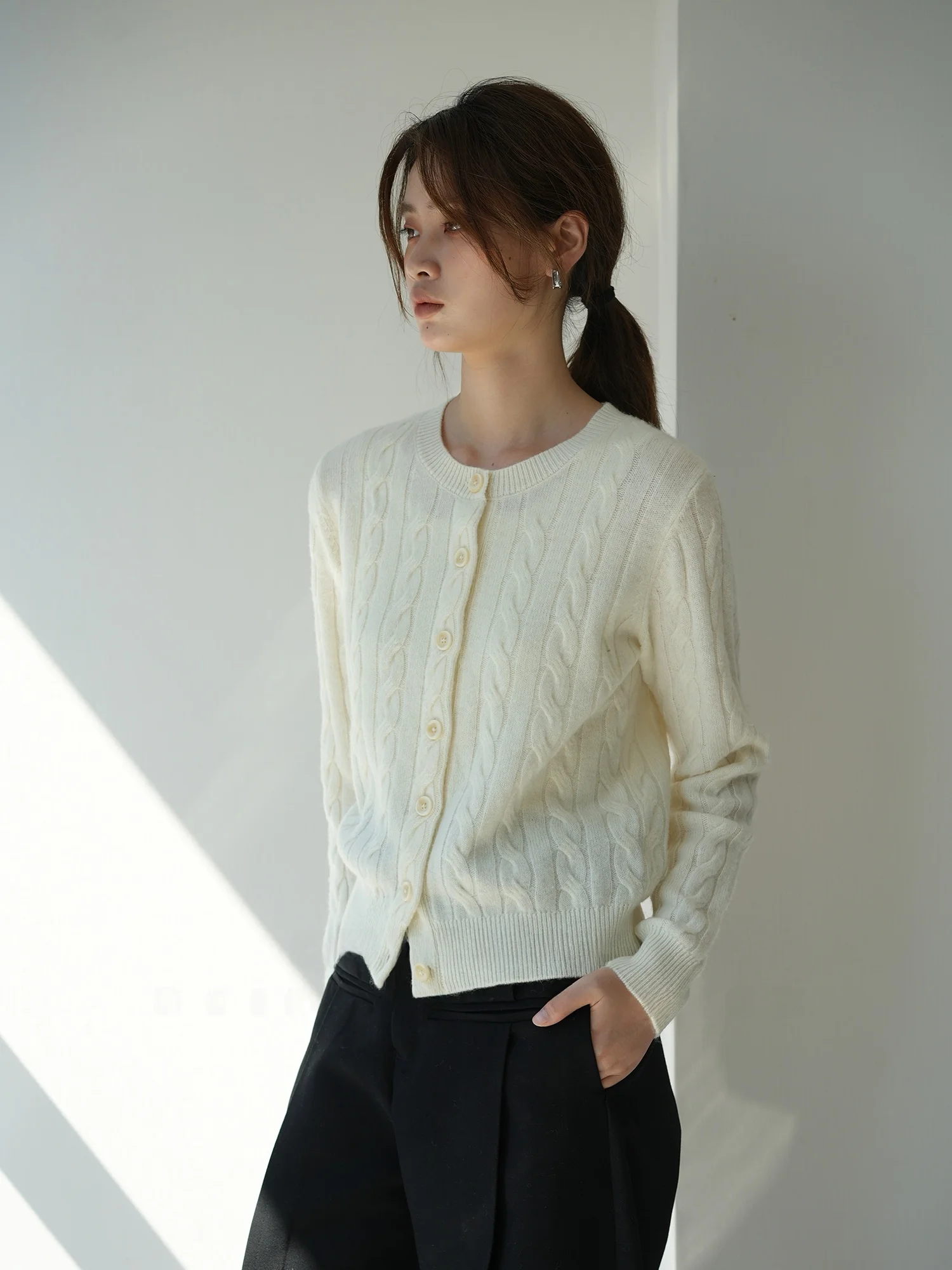 

Classic Chicmoc Woolen Cardigan Vintage Twisted Knit Versatile Warm Soft Long Sve round Ne Daily Wear for Women