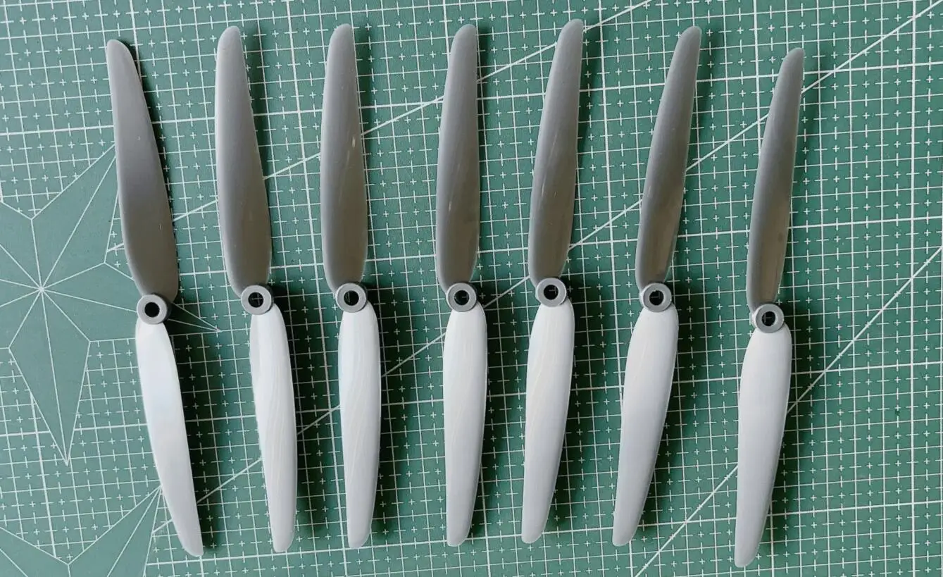 7PCS 7-inch 7040 7X4 18CM Fixed Wing Propellers, Grey Efficient Direct Drive Propeller Blades for FPV RC Airplane