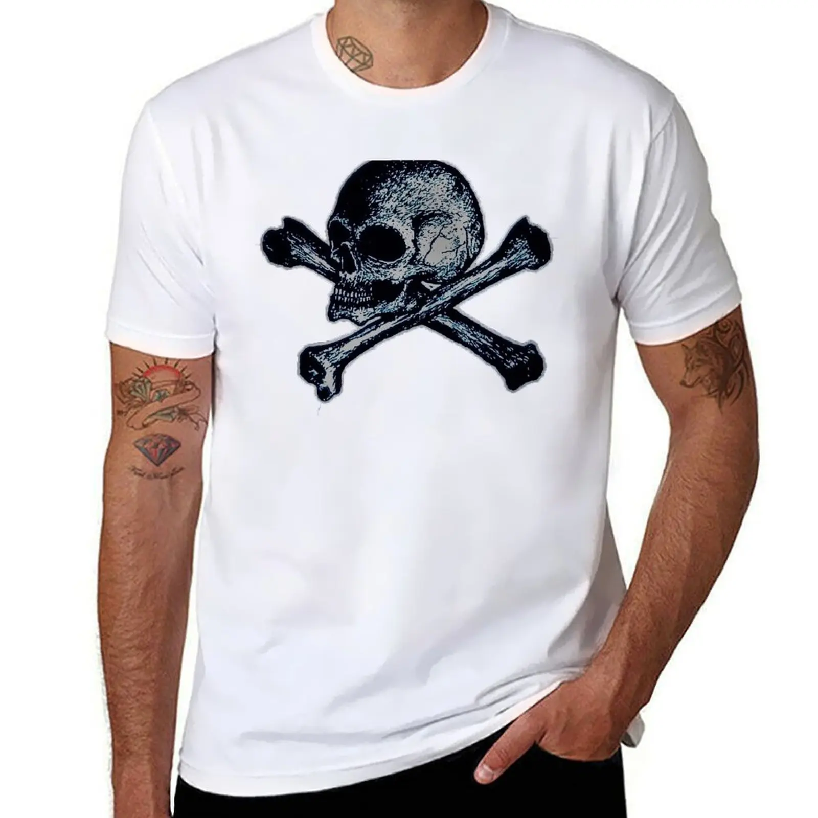 

Classic Skull and Crossbones T-Shirt man tshirt t shirt for man 100 percent cotton T-Shirt