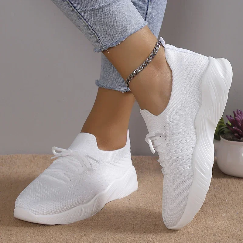 Women Lace-Up Shoes Sporty Outdoor Flying Weaving Sneakers Comfort Lightweight Non Slip Athletic Shoes Gym Work Casual Shoes