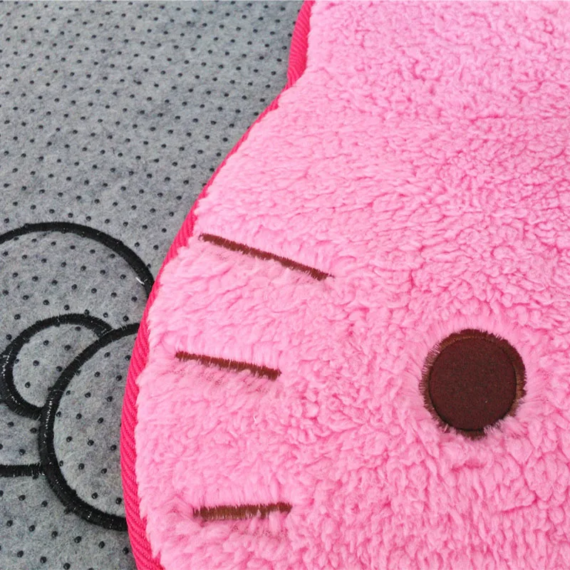 Sanrio Kawaii Hellokitty Cartoon Anime Plush Floor Mat Bathroom Non-Slip Carpet Cute Car Cushion Soft Cashmere Living Room Decor