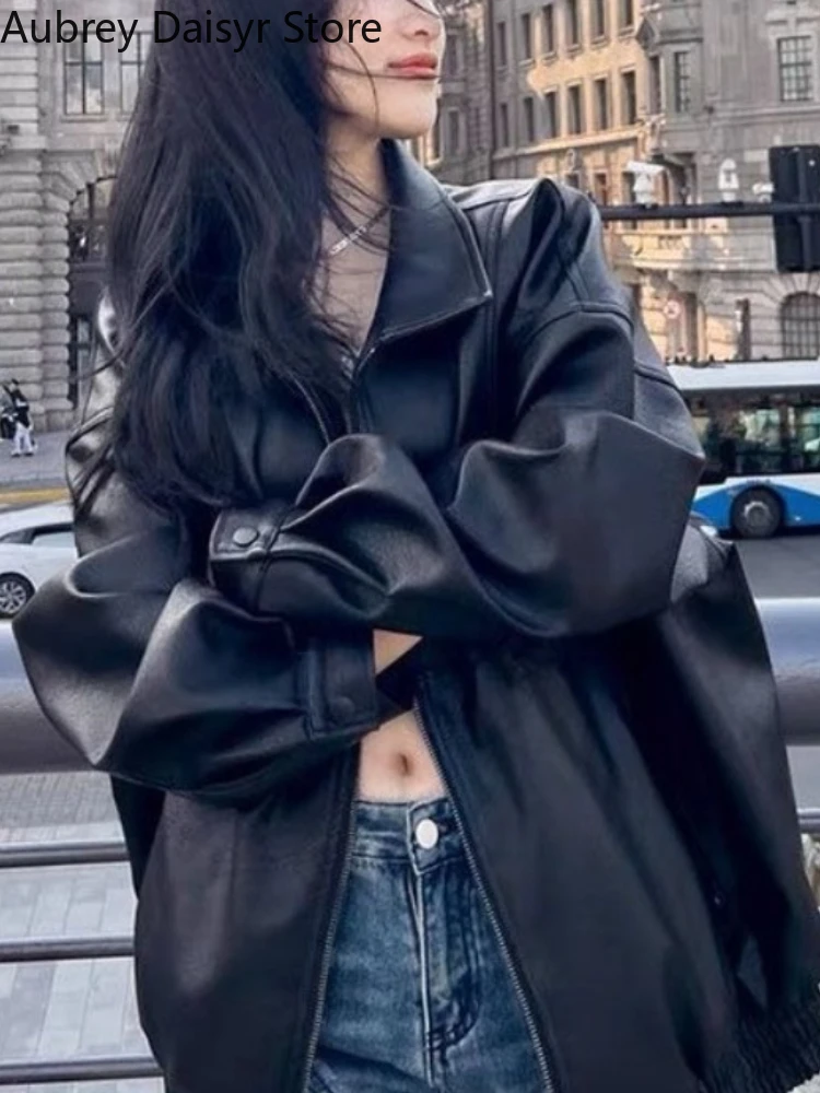 สีดําหลวมซิปเสื้อหนังยาวผู้หญิง Retro Casual Punk แจ็คเก็ตหนังเกาหลี High Street Moto Biker แจ็คเก็ตหนัง 2025