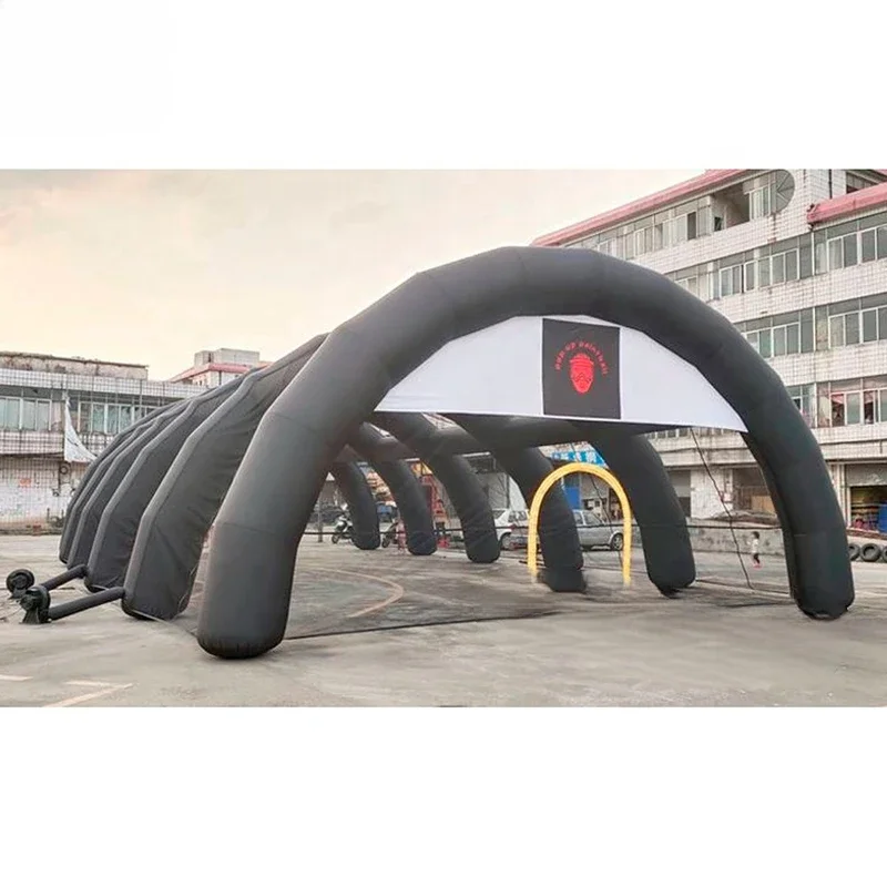 โดมขนาดใหญ่สีดํา Inflatable Paintball เต็นท์กีฬากลางแจ้ง Arena Inflatable Arch กิจกรรม Hall Building Marquee สําหรับงานปาร์ตี้