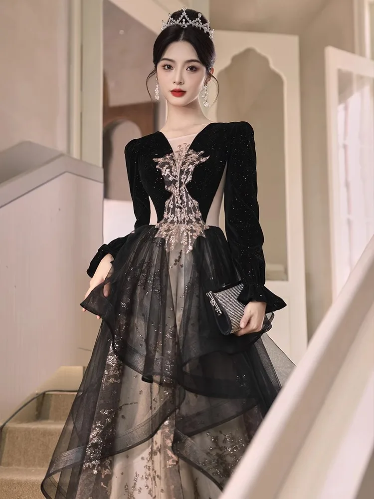 Black Long Sleeved Evening Dress French Square Collar Perspective Princess Cake Gown Exquisite Applique Sequin Party Vestido