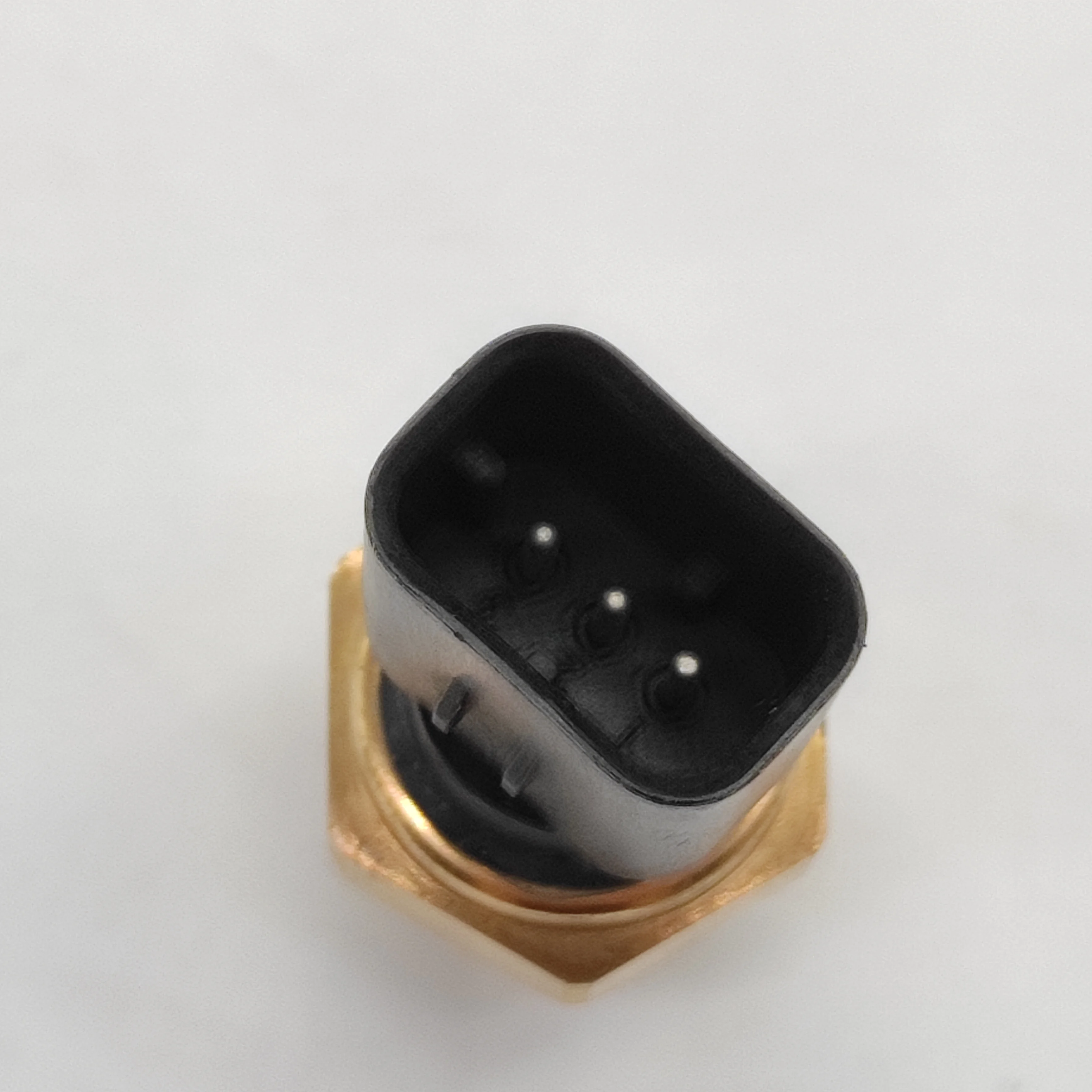 High Quality 1pc 278-5225 Oil Pressure Sensor 2785225 for Caterpillar Engine C4.4 C6.6 Auto Spare Parts