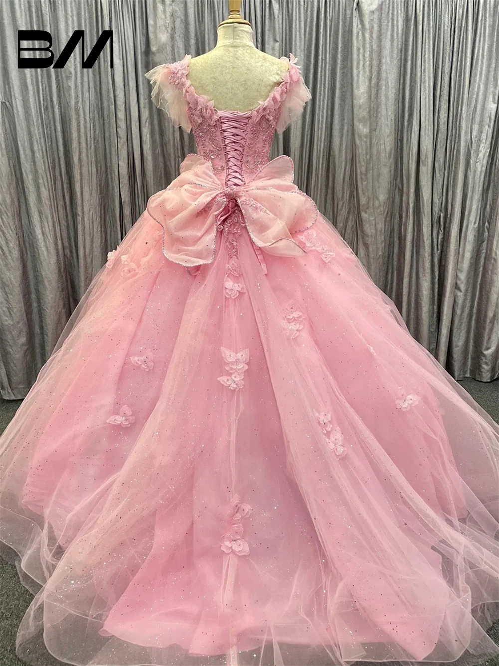 Fair Tale เจ้าหญิง Quinceanera ชุดผีเสื้อ Appliques และ Flare แขน,CUSTOM หวาน 15 16 ชุด,Tulle PARTY Gown