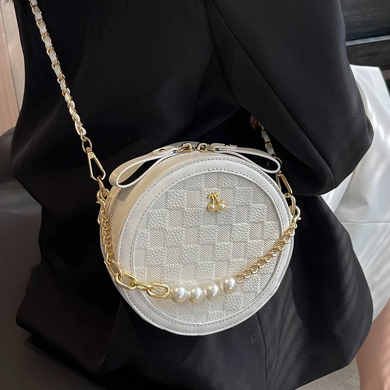 

2024 New Women Round Bag Pearl Chains Shoulder Bag Small Clutch Crossbody Bags for Women Pu Leather Tote Handbags