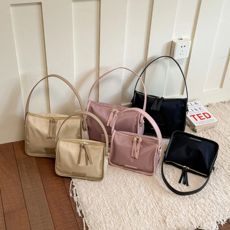 Classic Lightweight Nylon Zipper Bag Women Daily Crossbody Bags Casual Square Armpit Bag Waterproof Shopper Shoulder Bag 2 Size
