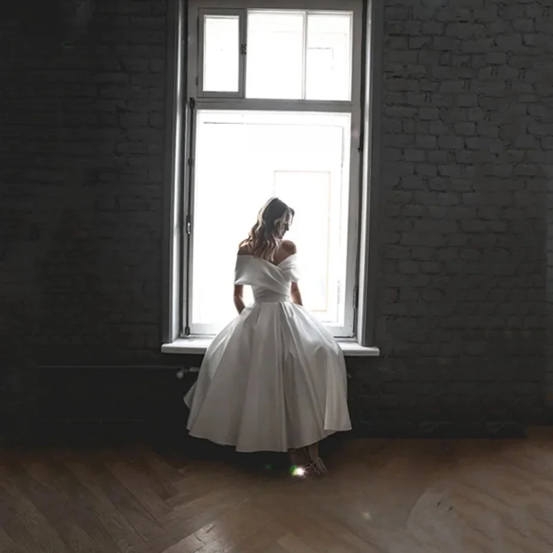 Vestidos De Novia Aanpassen Aan A-Lijn Trouwjurk Strapless Boho Bruidsjurk Eenvoudig Van De Schouder Effen Rugloos