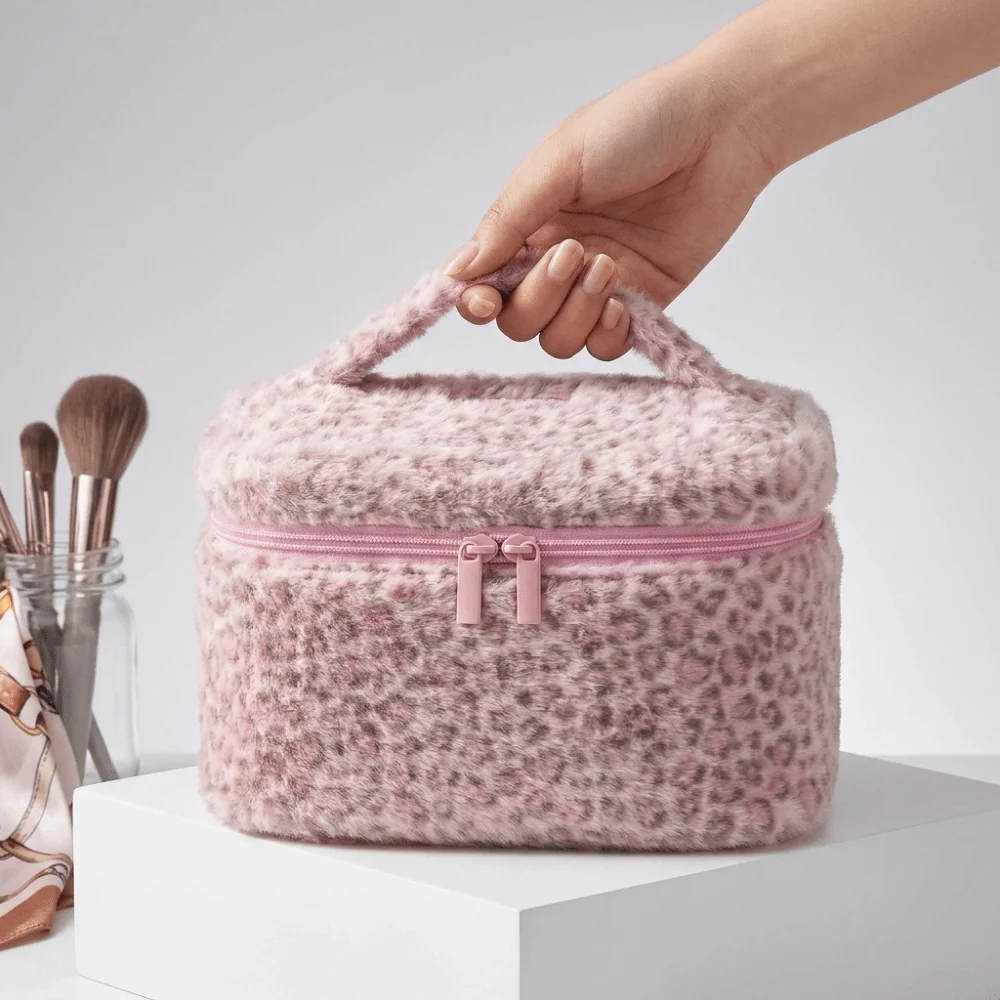 Portable Pink Leopard Print Makeup Bag Large Capacity Top Handle Cosmetic Bag Smooth Material Zipper Toiletry Organizer