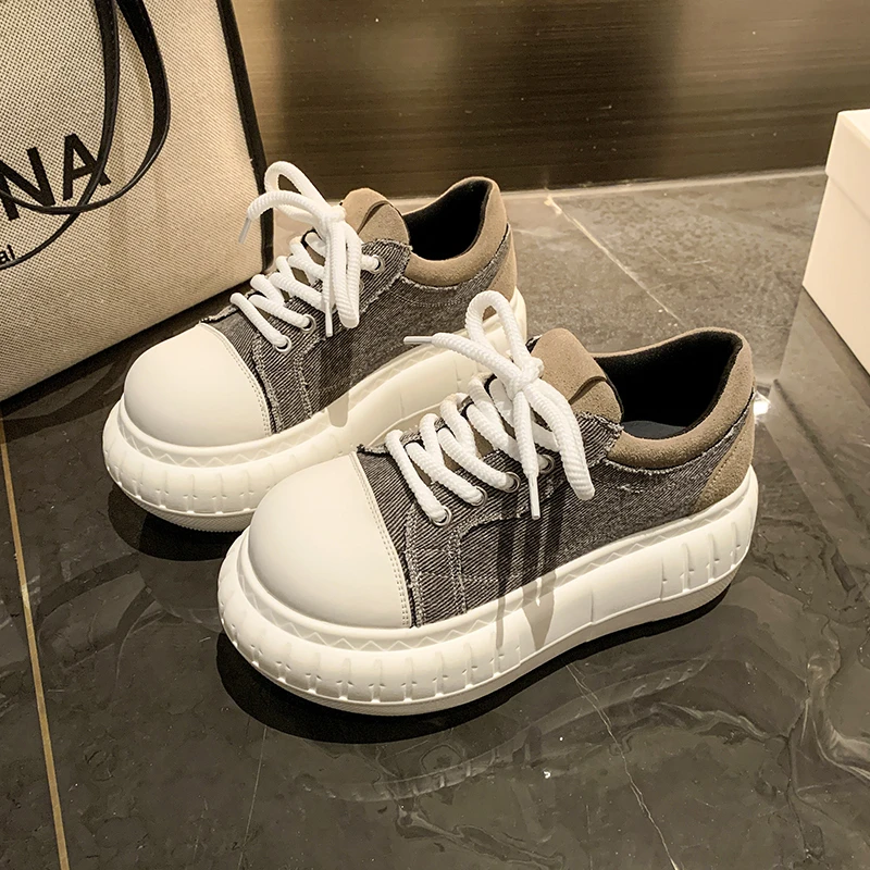 

Женская повседневная обувь 7 см, парусиновые кроссовки на платформе, новые весенние массивные туфли, лоферы, удобные нескользящие прогулочные туфли 2026