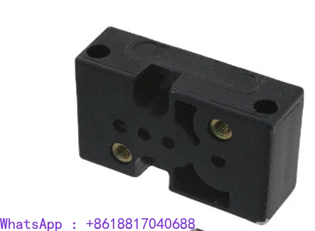 

81532001 Основание пневматического клапана. Гарантия качества.