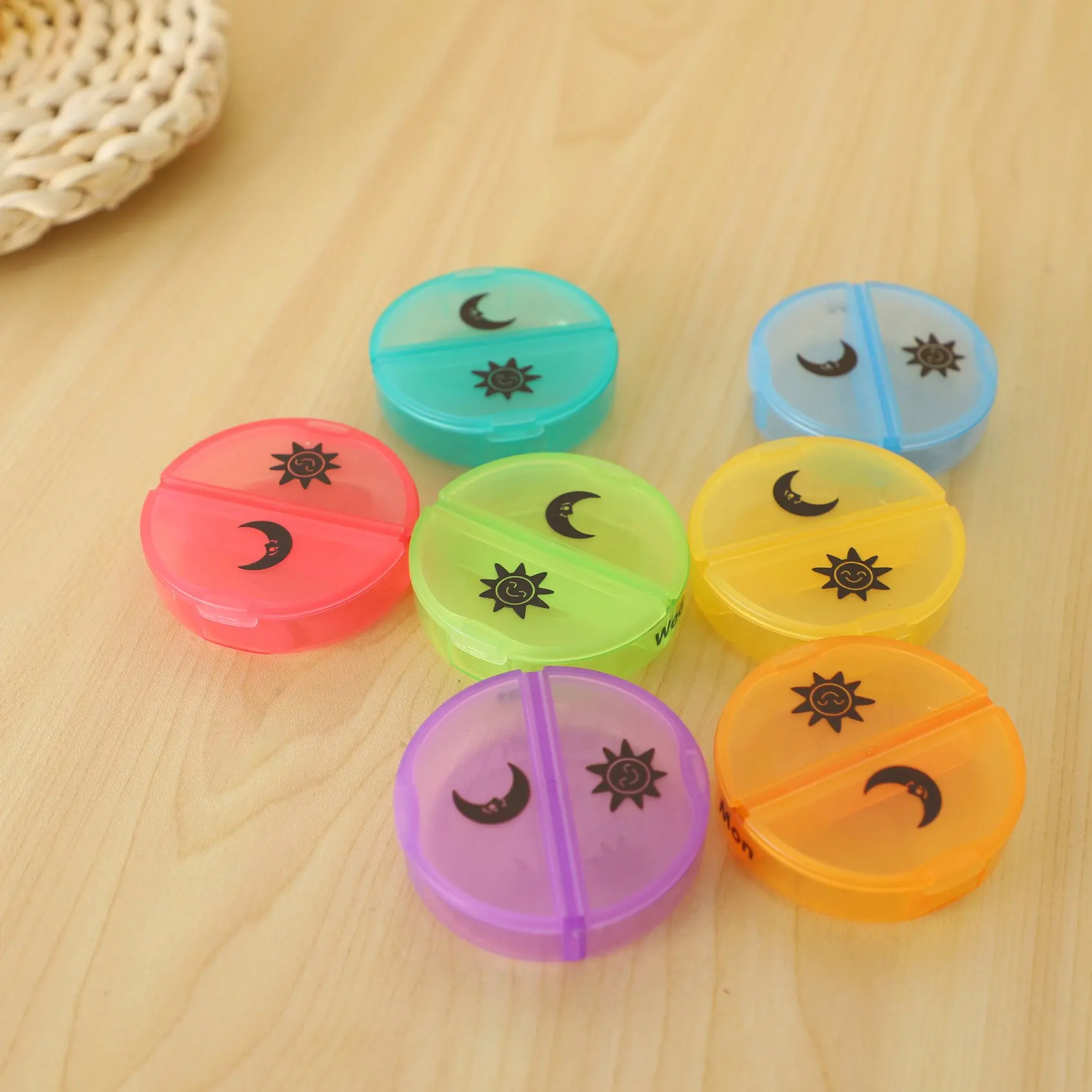 

[NEW!ABMK】 Daily Pill Organizer (Twice-A-Day) - Weekly AM/PM Pill Box, Round Medicine Organizer, 7 Day Pill Container