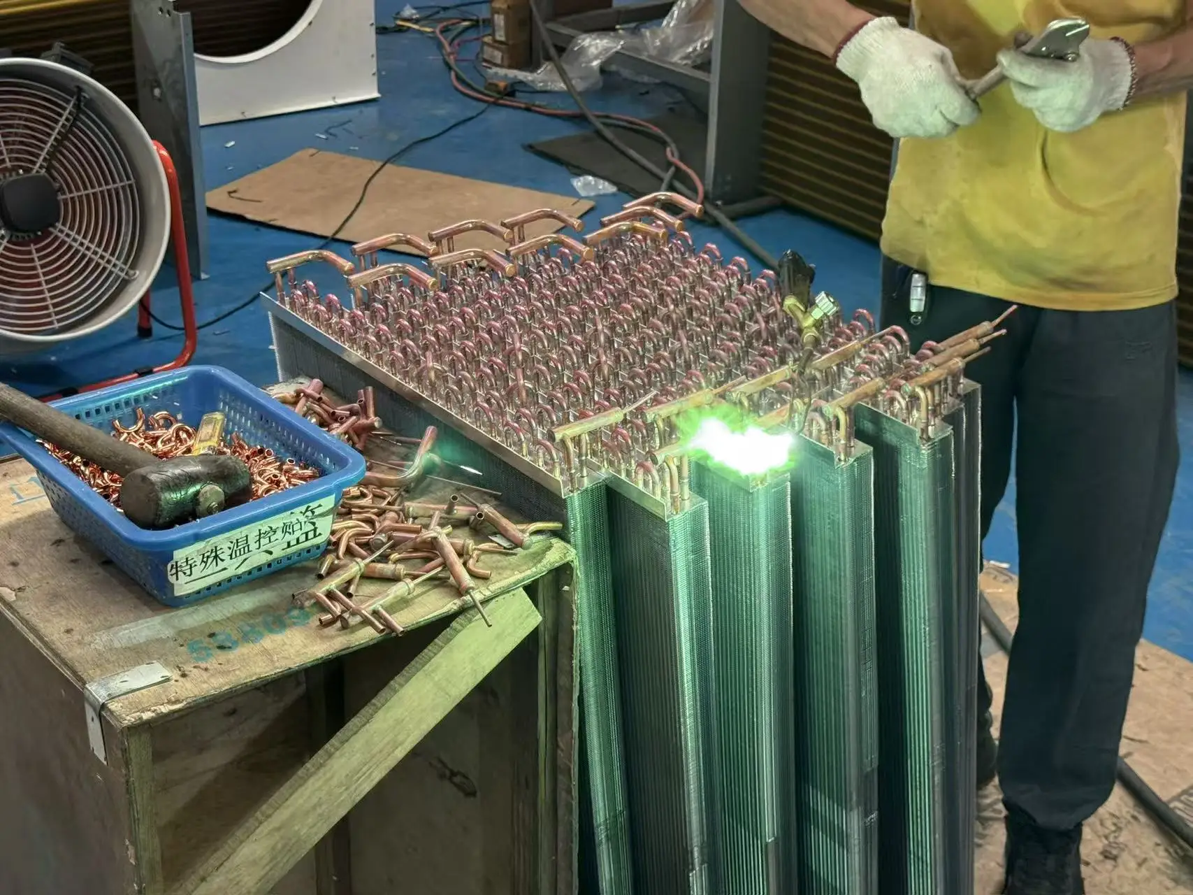 Air-cooled condenser high-efficiency U-shaped copper tube refrigeration accessories, for air conditioners and refrigerators