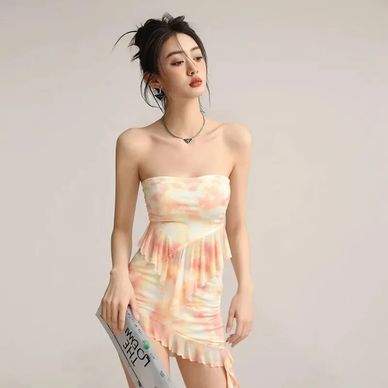 

Women Tie-dye Strapless Mini Dress Ruffled Irregular Hem Summer Party Dress