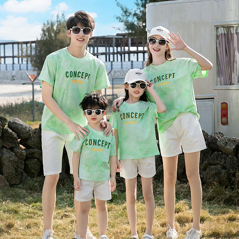 

2025 Summer Family Matching cotton t shirts Parent-child Matching Clothing Mother Father and Daughter Son tops and Shorts sets