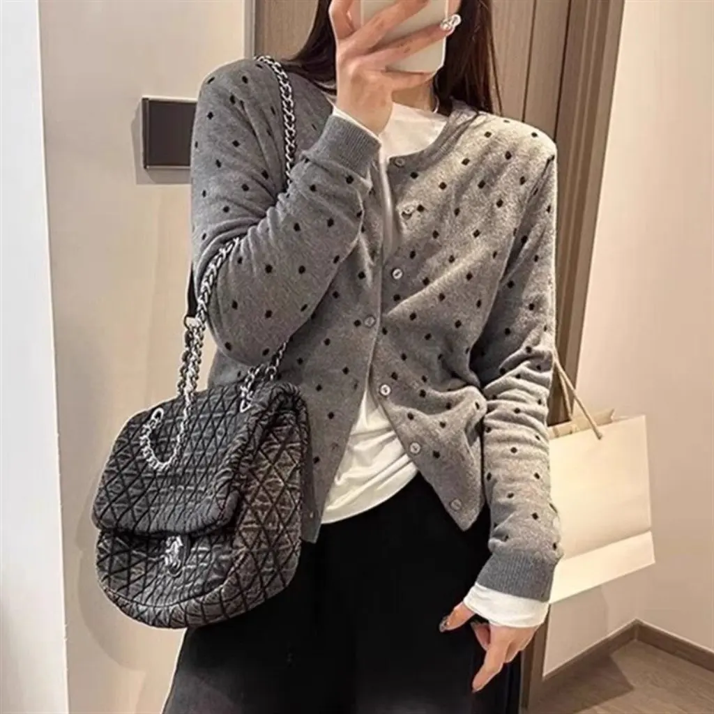 

Korean Style Women's Knitted Cardigan Slimming Long Sleeve Polo Dot Design Autumn Fashion Top for Stacked Wear New Arrival