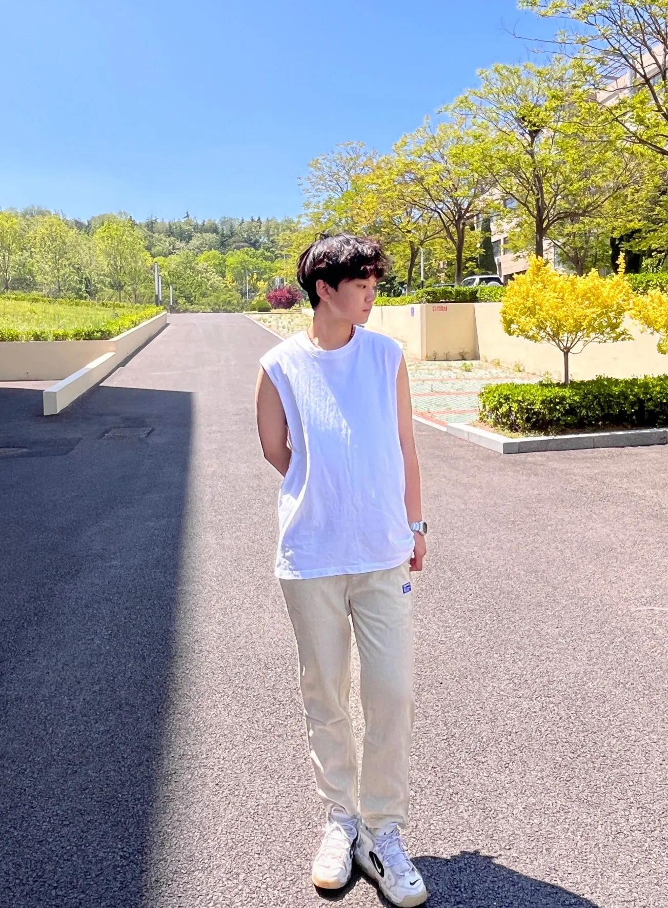 

Мужские летние новые тонкие дышащие льняные брюки свободного кроя с широкими штанинами, повседневные длинные брюки, удобные, легкие, прямого кроя