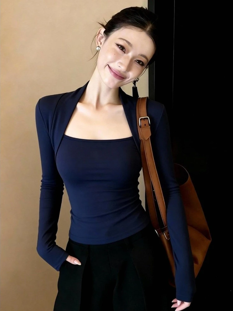 Elegant Blue Women's Top Slim Fit Flattering Versatile Premium Soft Style Youthful Spring 2026 New Arrival Casual Blouse