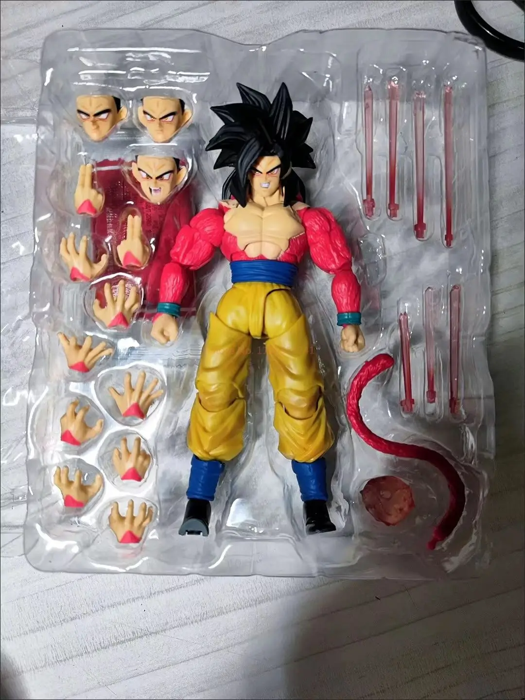 16ซม.Super Ssj4 Figuras Dragon Ball Z Son Goku Action Figureของเล่นอะนิเมะSaiyan 4คอลเลกชันFigurineเคลื่อนย้ายได้ของเล่นของขวัญร้อน