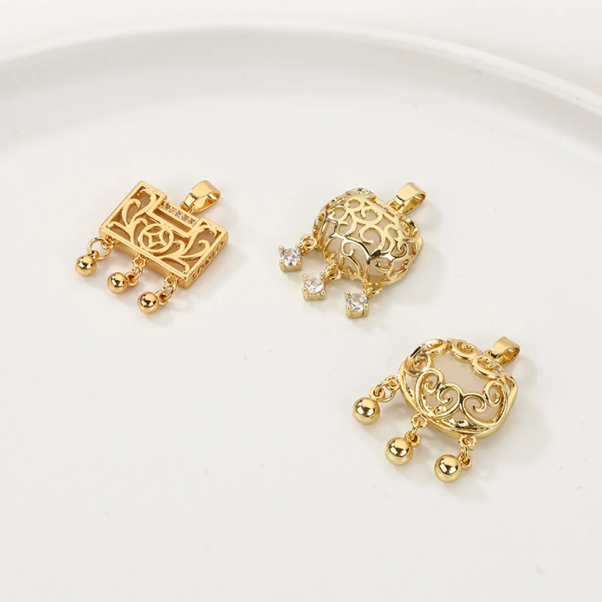 14K gold-wrapped Ruyi safety lock long life lock pendant handmade DIY bracelet necklace jewelry material accessories