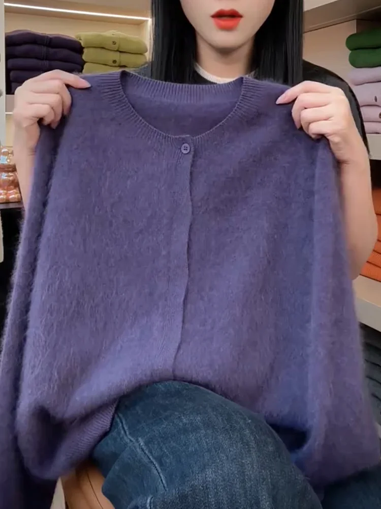 

Мягкий уютный вязаный кардиган с круглым вырезом, осенняя коллекция 2025, новинка, большие размеры, универсальный, омолаживающий эффект, корейский стиль, длинный рукав